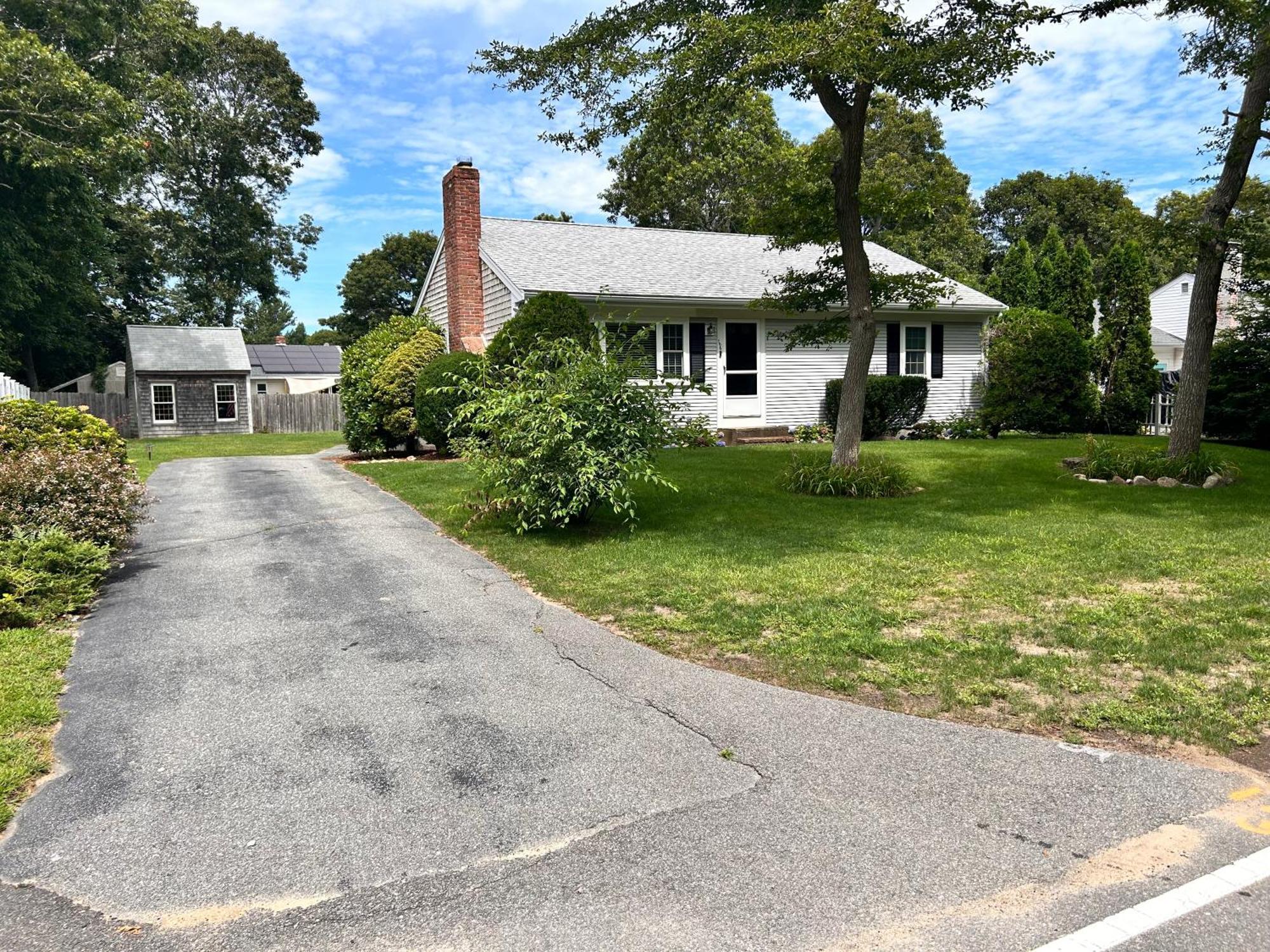 Home In Hyannis Exteriör bild