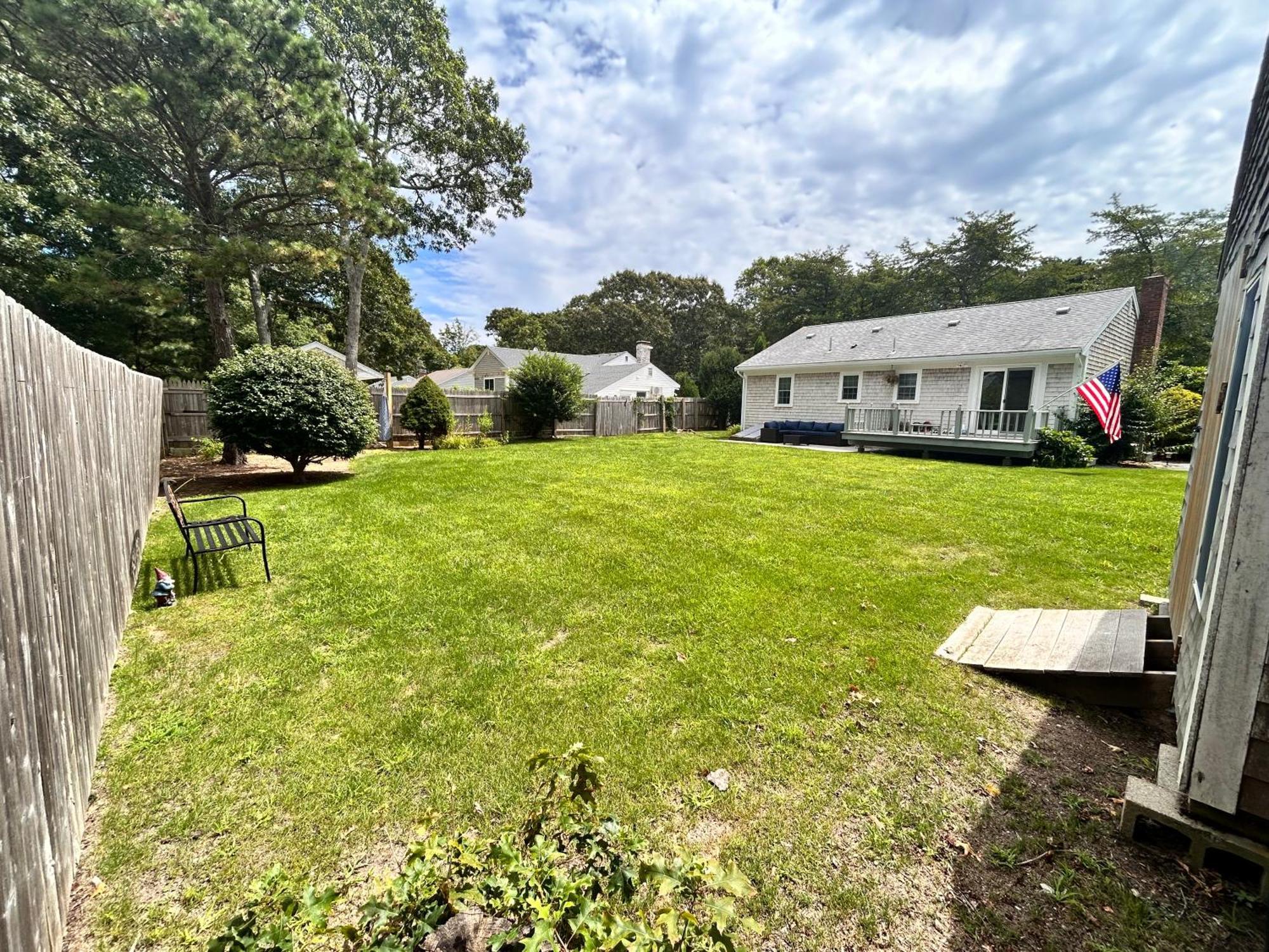 Home In Hyannis Exteriör bild
